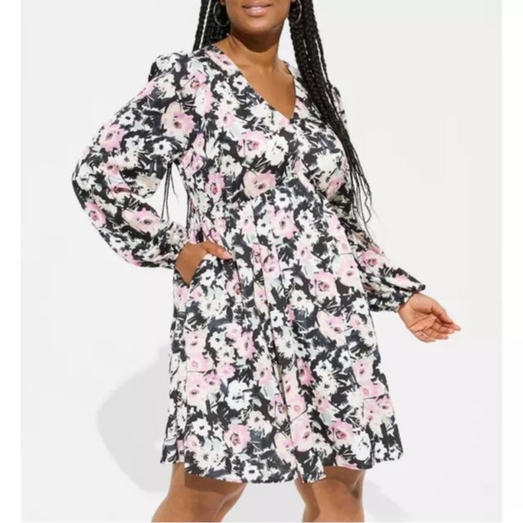 New Torrid 3 Mini Bubble Charmeuse Floral Babydoll Dress 14-16 1x lined silky - Picture 2 of 15